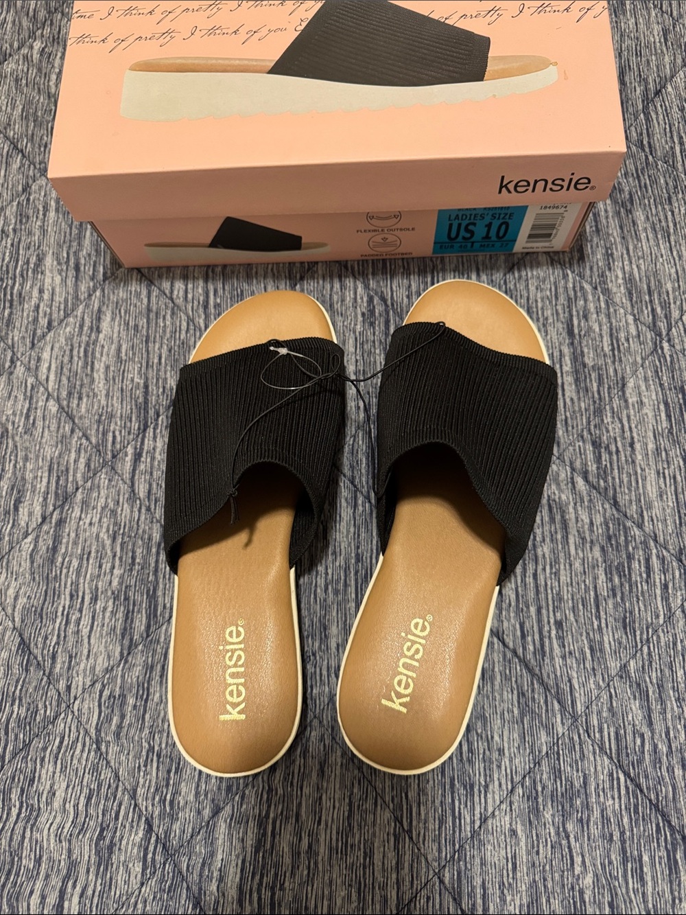 kensie Black Ribbed Slide Sandals with Tan Footbed
